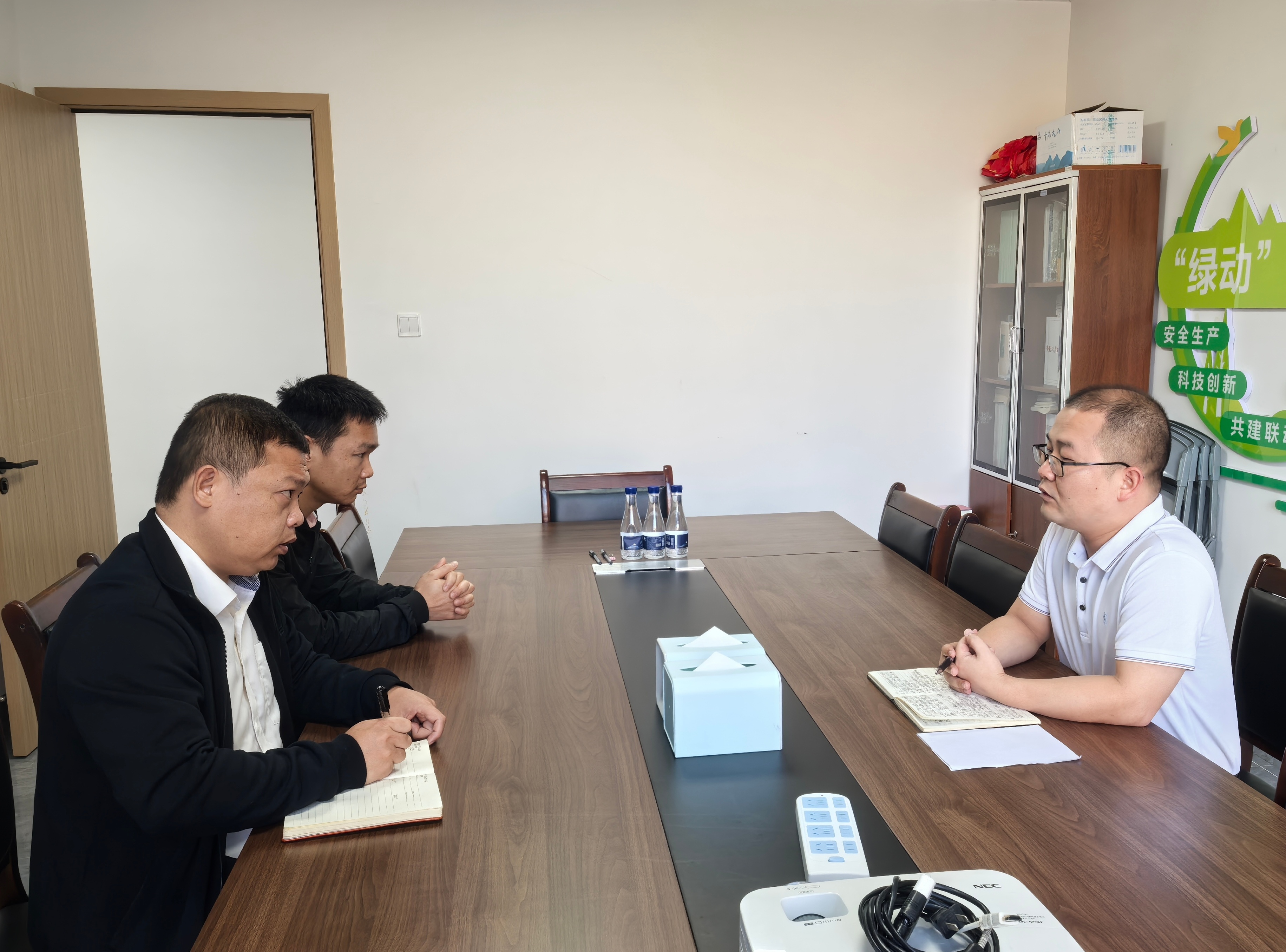 【書記領(lǐng)辦】破解人員接收難題，為業(yè)務(wù)落地奠定基礎(chǔ)